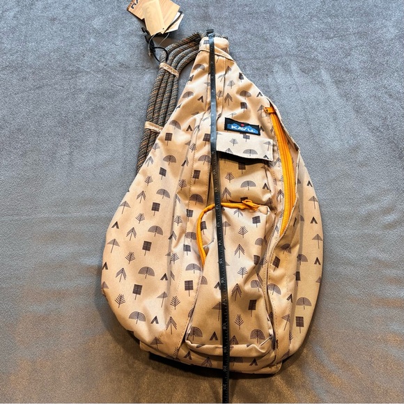 KAVU Rope Sling Bag - Picture 5 of 6